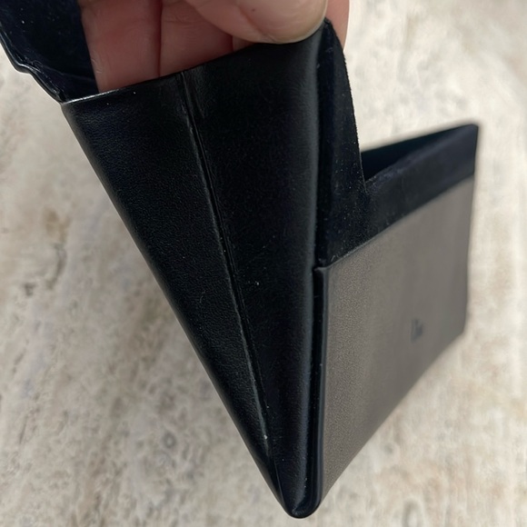 CHRISTIAN DIOR Sunglasses Case Black  Magnetic Folding Triangle Faux Leather EUC - Picture 13 of 14